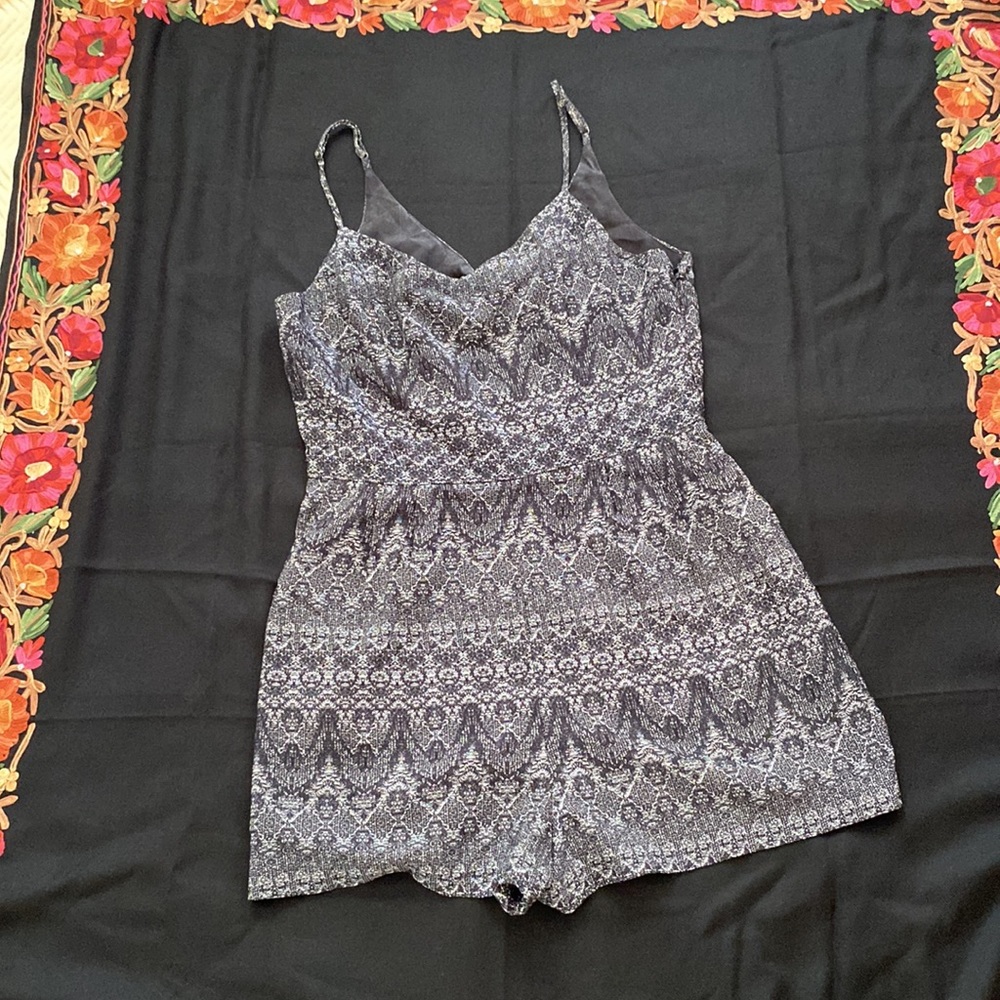 Girls Romper dress Forever 21 size L good condition